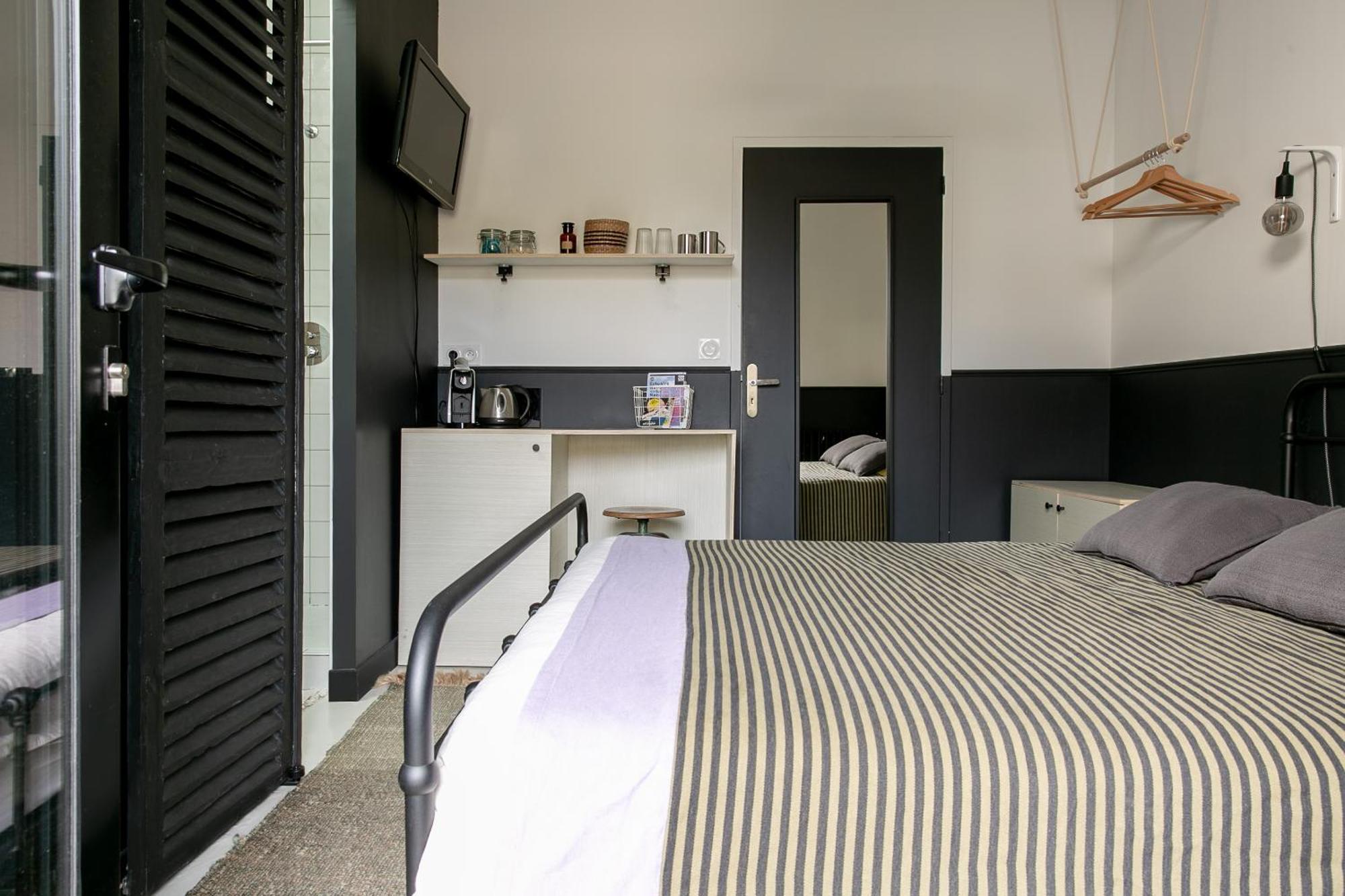 Avec Salle De Bain Et Acces Independant Privatunterkunft